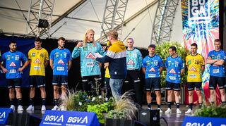 Die Löwenspieler in neuen Trikots, Rhein-Neckar Löwen