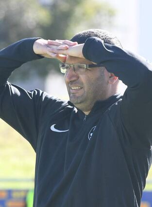 Trainer Ben Talib (FC 07 Bensheim) 
Foto: Jürgen Strieder
Tel: 01713452063