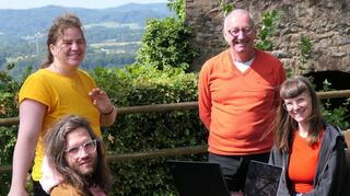 Nadia und Lennart Scheuren, Jochen Ruoff und Lisa-Anna Jeck (von links) stellten das Programm des Lindenfels-Festivals 2023 vor.