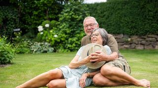 Die Weichen frühzeitig gestellt: Wer sein Geld rechtzeitig anlegt, hat im Alter weniger Sorgen.