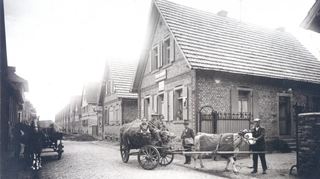 Der „Boxheimer Hof“ in der Ernst-Ludwig-Straße 3 existierte von 1926 bis 1963. Nicht nur die sonntäglichen Kartenspieler liebten die guten Weine und kleinen Speisen.