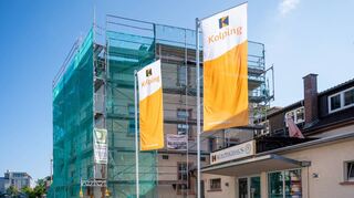Am Kolpinghaus an der Neckarstraße wird derzeit die Fassade erneuert.