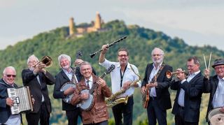 Die Original Blütenweg Jazzer werden zum Abschluss von „Jazz von 10 bis Zehn“ am Samstag (19. August) in Bensheim am Bürgerwehrbrunnen auf der Bühne stehen.