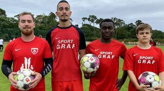 Vier der sechs Neuzugänge bei der Tvgg Lorsch II; von links Colin Gündling, Dejan Srbljanovic, Hilaire Time und Timo Zöllner.