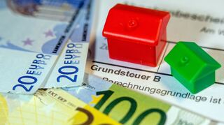 Insgesamt 55 Städte und Gemeinden haben demnach in diesem Jahr eine Anhebung beschlossen.