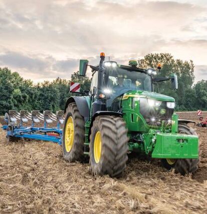 John Deere will in Mannheim dieses Jahr 40 000 Traktoren herstellen.