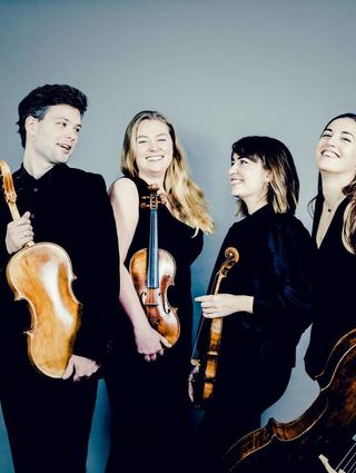 Das „Barbican Quartet“ eröffnet die Konzertreihe; Anne-Sophie Bertrand trat 2021 in der Bergkirche auf, 2023 spielt sie in Mariae Himmelfahrt.
