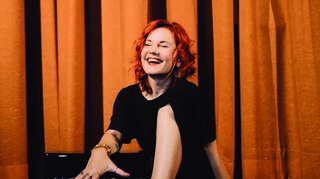 Eines der Highlights im Schatzkistl: Sarah Straub.