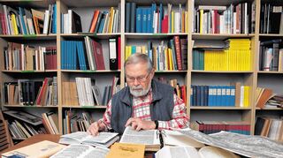 <p>Ergänzungen aus den Familienbüchern von Mörlenbach, Fürth, Weiher, Bürstadt und Gernsheim arbeitete Hans-Joachim Büge in die dritte Auflage des seit Jahren vergriffenen ersten Bandes der Heppenheimer Sippenbücher ein. Die neue Version ist digital erfasst und steht im Netz.</p>