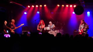 Die Band Purpendicular mit Deep-Purple-Schlagzeuger Ian Paice trat am Donnerstag im Musiktheater Rex auf.