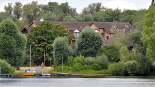 Das ehemalige Bruchsee-Hotel wird jetzt vom Kreis Bergstraße genutzt und bietet Platz für die Unterbringung von Flüchtlingen.