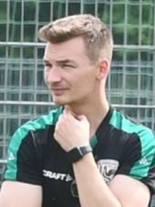 SSG Einhausen Trainer Jannik Hüter
Foto: Jürgen Strieder