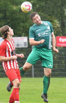 Für den Gronauer Philipp Schäfer (im grünen Trikot) ist die Vorrunde wegen einer Verletzung beendet.