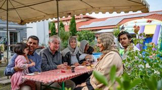 Die Ahmadiyya-Gemeinde hatte am Dienstag zum Tag der offenen Tür in und rund um die Bashier-Moschee eingeladen.