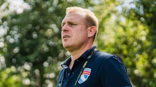 Der berühmte Knotenlöser: NoWas Trainer Jens Stark setzt darauf, dass seine Spieler den Schwung aus dem jüngsten Kantersieg mitnehmen können.