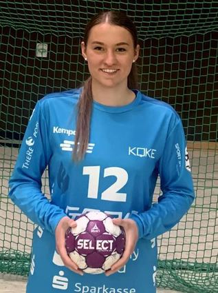 Tabea Coors steht als Backup für Vanessa Fehr im Flames-Tor bereit.