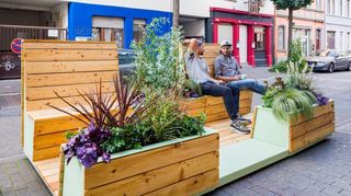 Das Mannheimer Start-up City Decks entwickelt spezielle Stadtmöbel.