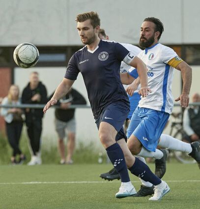Auf den Groß-Rohrheimer Marcel Eckhardt (links) will die Eintracht-Abwehr ein besonderes Augenmerk legen.