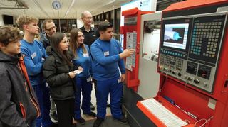 Bei der Nacht der Ausbildung öffnete auch Dentsply Sirona seine Türen für Interessierte.