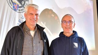 Ehrungen gab es auch für Lukas Etz von der Segelfluggruppe Bensheim (links) und Jürgen Rusch vom Aero-Club Heppenheim.