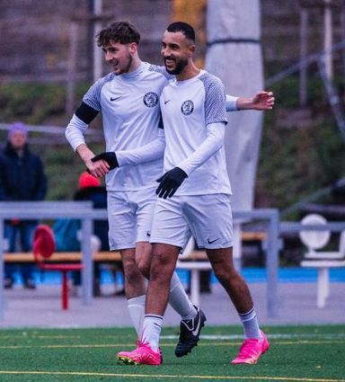 Ahmet Tubay (r.) war viermal für den VfR Bürstadt erfolgreich.