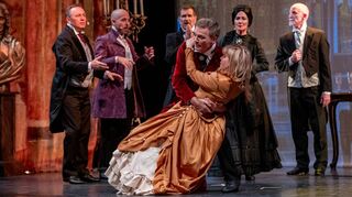 Eine Musical-Veranstaltung wie sie üblicherweise nur in Großstädten geboten wird, kann man jetzt erneut in Lorsch miterleben. Die öffentliche Generalprobe von „Das Phantom der Oper“ findet vor dem Tournee-Start in der Nibelungenhalle statt. Auch 2019 (Bild) gab es diese besondere Gelegenheit, damals in der Siemenshalle.