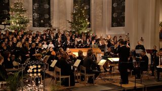 Am zweiten Weihnachtsfeiertag wird wieder in Sankt Georg das Weihnachtsoratorium von Bach aufgeführt. Diesmal wird der Kammerchor Sankt Georg alle sechs Kantaten zu Gehör bringen.