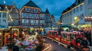 So sah der Weihnachtsmarkt im Jahr 2005 aus - ohne Riesentanne.