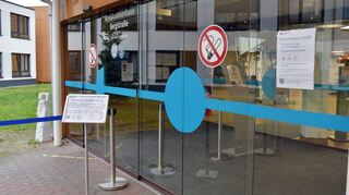 Das Kreiskrankenhaus Bergstraße bleibt vorerst bei den im November eingeführten Einschränkungen der Besuchszeit.