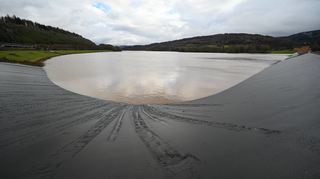 Die Kinzigtalsperre hat im Dauerregen der vergangenen Tage nach Angaben des Betreibers die erste Herausforderung nach ihrer Sanierung gemeistert.
