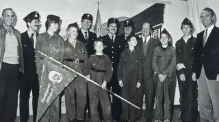 1984 feierte die Schlierbacher Jugendfeuerwehr ihr zehnjähriges Bestehen. Dank der Betreuer und Jugendleiter ist die Jugend-abteilung für den Nachwuchs auch heute noch attraktiv.
