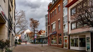 bfr, Mittwochsserie, Bahnhofsstraße Bensheim, Blickrichtung West nach Ost, Buchhandlung Schlapp, CD Garage, ,, Bild: Thomas Neu