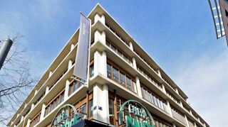 Die Warenhauskette Galeria Karstadt Kaufhof – hier die Filiale in Mannheim – hat erneut Insolvenzantrag gestellt.