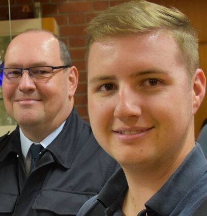 Die Einhäuser Wehr ist in guten Händen bei Christoph Röll (Gemeindebrandinspektor), links, und seinem Sohn Florian Röll (Leiter der Jugendfeuerwehr).