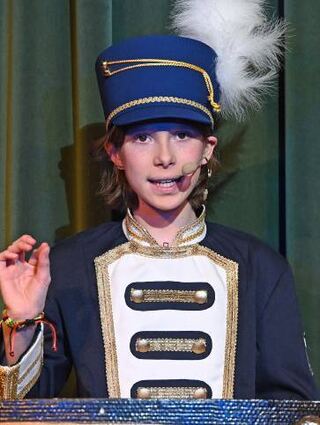 Enja Hartmann übernahm den Prolog.