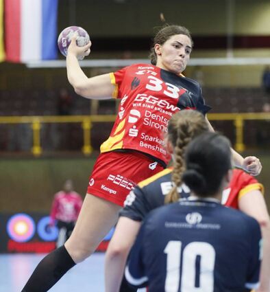 Lucie Kretzschmar steuerte acht Tore zum Sieg der HSG beim THC bei.