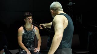 Mit „(Making) Woyzeck“ nach Georg Büchner geht das Schauspiel Essen am 25. März auf das Thema Gewalt und gesellschaftliche Verantwortung ein.