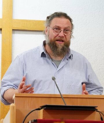 Stefan Kaiser erzählte auch von seinen ganz persönlichen Vater-Sohn-Erfahrun-gen.