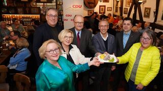 Die Bensheimer CDU traf sich zum Politischen Aschermittwoch im Walderdorffer Hof. Gastredner war MdB Michael Meister(Mitte).