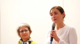 Soziologin Swantje Goebel (re.) vom Hospiz-Verein Bergstraße und Pfarrerin Sylvia Richter gestalteten den zweiten Abend der Winterakademie.