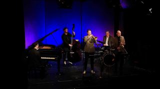 Das Swing Quintett konzentrierte sich bei seinem Auftritt im Gewölbekeller auf die musikalischen Vorbilder von Bandleader Thomas Siffling.