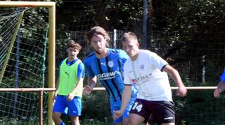 Neuzugang Marcel Kulig (rechts; hier im Spiel gegen Sportfreunde Heppenheim) hat sich für die SSG Einhausen als wertvolle Verstärkung erwiesen.