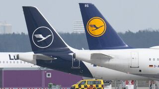 Lufthansa am Boden. Streiks machen nicht nur den Passagieren, sondern auch den Aktionären der Lufthansa zu schaffen.