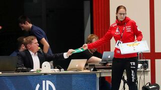 Auszeit vorbei: Nach einer dreiwöchigen Pause geht für Heike Ahlgrimm (hier beim letzten Spiel in Neckarsulm) und die Flames mit dem Hessenderby gegen die HSG Bad Wildungen der Bundesliga-Spielbetrieb weiter.
