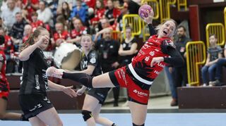 Dionne Visser hat sich bei den Flames mit ihrem Kampfgeist zu einer Leistungsträgerin entwickelt – doch nun zollt sie den Strapazen des Bundesliga-Handballs Tribut und steigt im Sommer aus.
