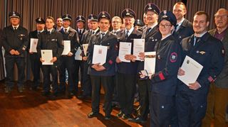 Bei der Hauptversammlung der Lindenfelser Feuerwehren wurden Ernennungen und Gratulationen zu Jubiläen ausgesprochen.