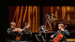 Feines kammermusikalisches Gespür bewies das junge Zeisig-Trio beim Kunstfreunde-Konzert im Parktheater.
