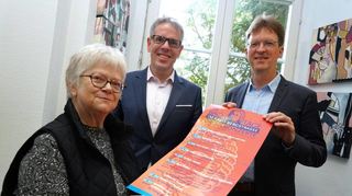 Eva-Maria Weber, Landrat Christian Engelhardt und Gregor Knop (von links)