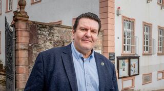 Seit elf Jahren steht Michael Helbig an der Spitze der Stadt Lindenfels. Die Ausübung des Bürgermeisteramts kostete ihn viel Kraft. Deshalb hat sich der 61-Jährige dazu entschlossen, nicht noch einmal als Rathauschef zu kandidieren.