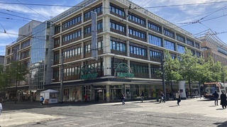 Das Kaufhaus von Galeria Karstadt Kaufhof am Paradeplatz in Mannheim.